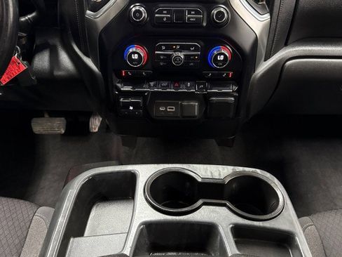 Used 2021 Chevrolet Silverado 2500 LT w/ Fleet Comfort Package image 16