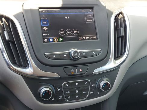 Used 2022 Chevrolet Equinox LT AWD/4WD image 25