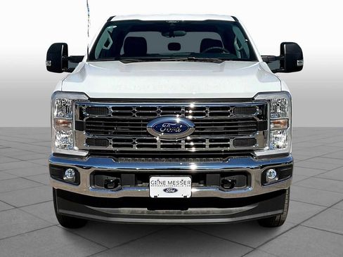 New 2026 Ford F250 XLT image 3