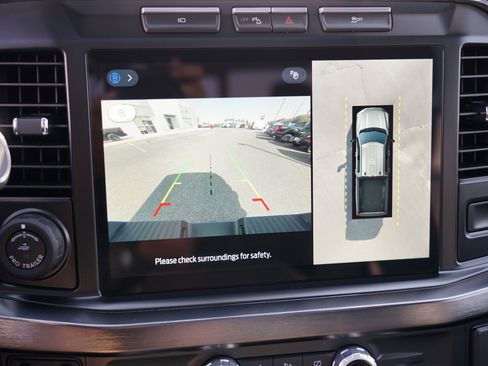 Used 2023 Ford F250 Lariat w/ Lariat Ultimate Package image 38