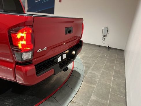 Used 2023 Toyota Tacoma SR image 6