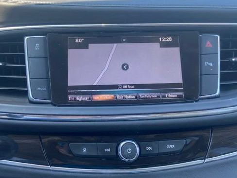 Used 2019 Buick Enclave Essence w/ Trailering Package, 5000 lbs. FWD image 8
