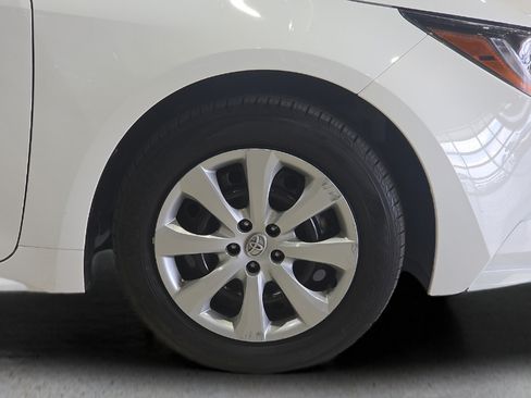 Certified 2026 Toyota Corolla LE FWD image 9
