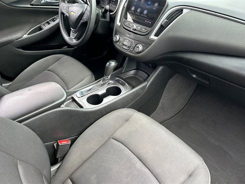 Used 2020 Chevrolet Malibu LS w/ LPO, Convenience Package 2 image 12