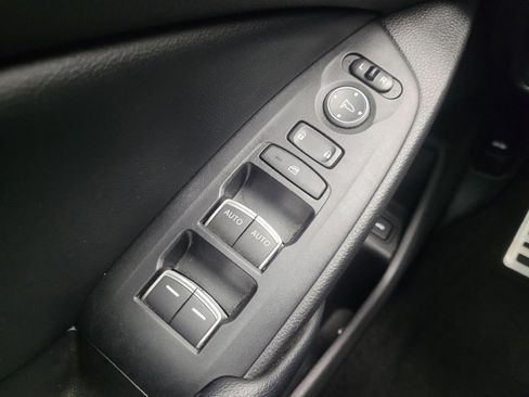 Used 2018 Honda Accord Sport image 27
