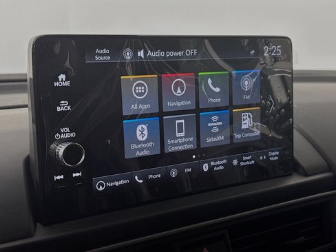 Certified 2025 Honda Pilot Black Edition image 15