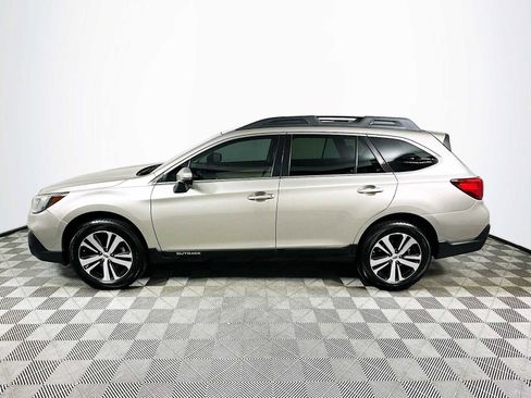 Used 2018 Subaru Outback 3.6R Limited image 4