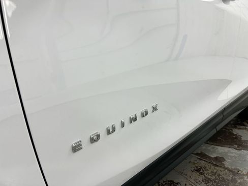 Used 2024 Chevrolet Equinox LS image 25