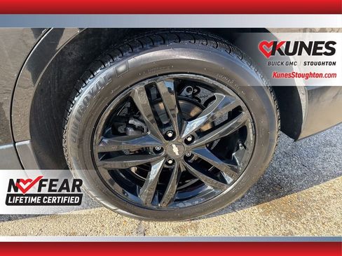 Used 2020 Chevrolet Equinox LT w/ Midnight Edition image 18