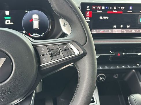 Used 2024 Dodge Hornet R/T w/ R/T Blacktop Package image 18