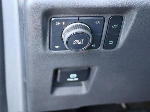 Used 2025 Ford Expedition Max Active image 30