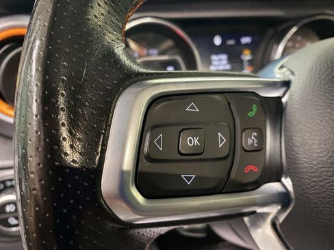 Certified 2021 Jeep Gladiator Mojave image 22