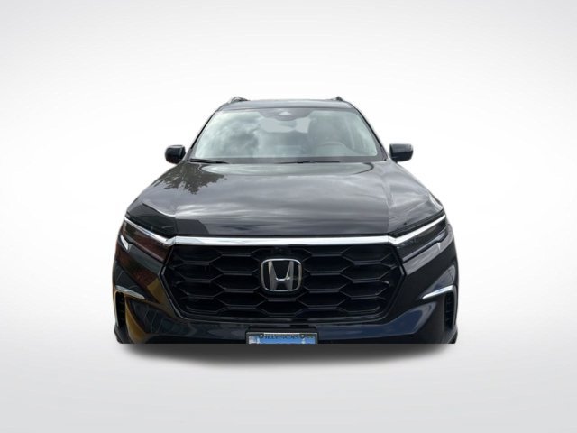 Used 2025 Honda Pilot Elite image 2