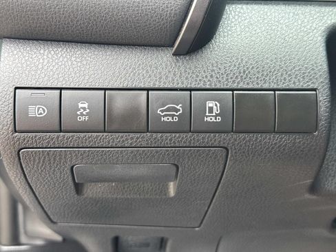 Used 2023 Toyota Camry SE FWD image 22