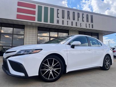 Used 2023 Toyota Camry SE w/ Cold Weather Package