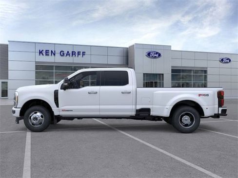 New 2026 Ford F350 Platinum image 3