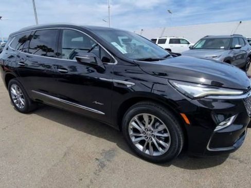 Certified 2023 Buick Enclave Avenir w/ Avenir Technology Package AWD/4WD image 2