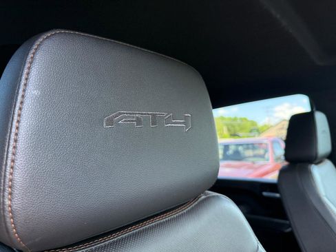 Used 2022 GMC Sierra 2500 AT4 AWD/4WD image 28