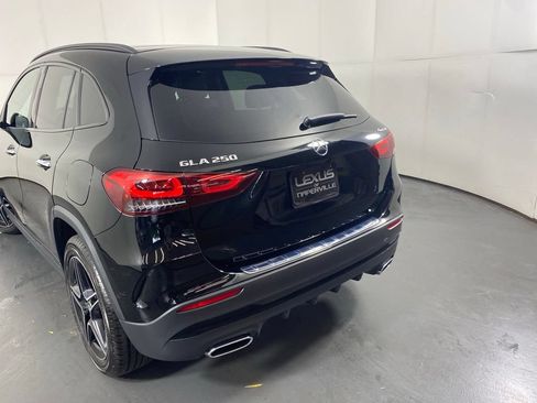 Used 2023 Mercedes-Benz GLA 250 4MATIC image 9