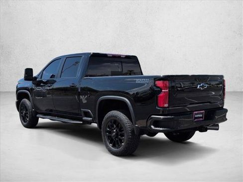 Used 2026 Chevrolet Silverado 2500 LT w/ Trail Boss Package AWD/4WD image 6