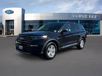 Certified 2023 Ford Explorer XLT w/ Equipment Group 202A