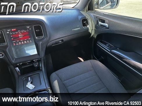 Used 2019 Dodge Charger Police w/ Integrated Display Package RWD image 11