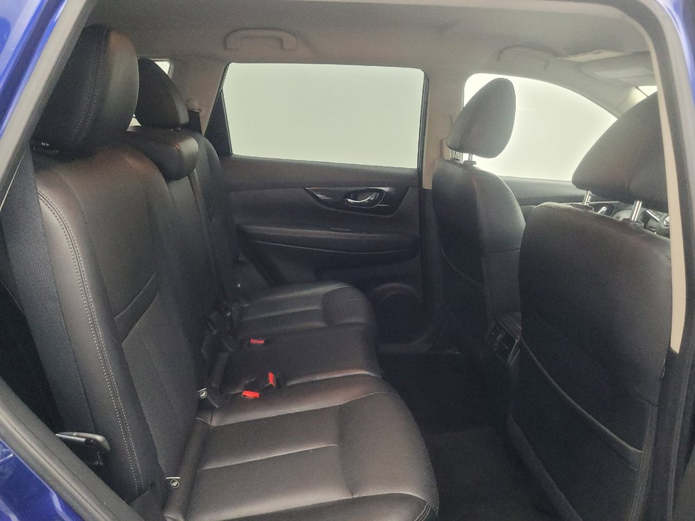 Used 2018 Nissan Rogue SL FWD image 19
