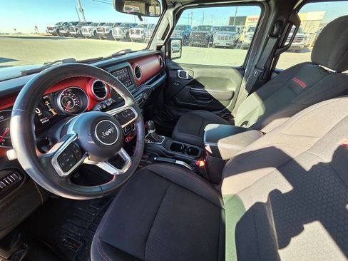 Used 2018 Jeep Wrangler Unlimited Rubicon image 10