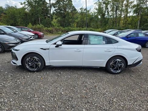 New 2026 Hyundai Sonata SEL image 2