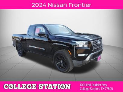 Used 2024 Nissan Frontier SV w/ SV Convenience Package