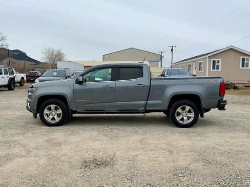 Used 2019 Chevrolet Colorado LT w/ LT Convenience Package image 2