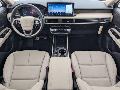 New 2026 Lincoln Corsair Reserve w/ Jet Appearance Package image 15