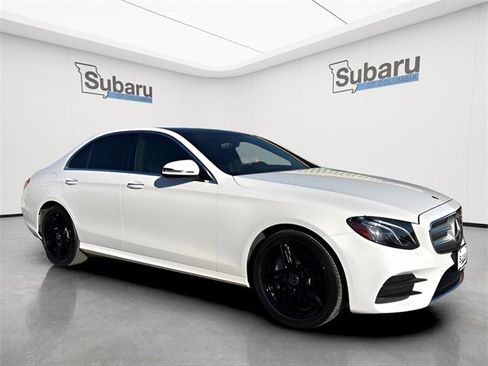 Used 2018 Mercedes-Benz E 300 4MATIC image 17