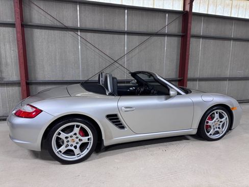 Used 2006 Porsche Boxster S RWD image 38