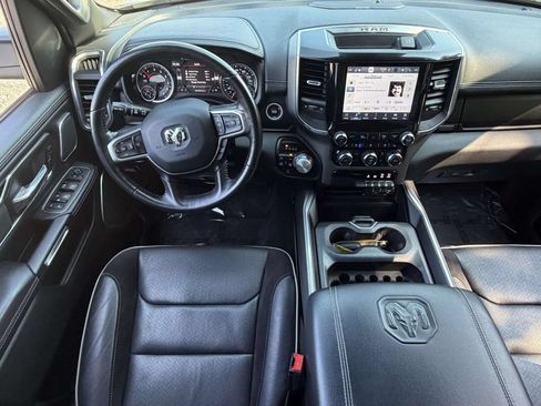 Used 2022 RAM 1500 Laramie AWD/4WD image 17