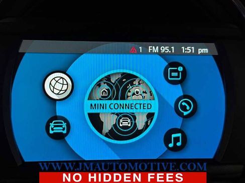 Used 2019 MINI Cooper S w/ Signature Upholstery Package image 26