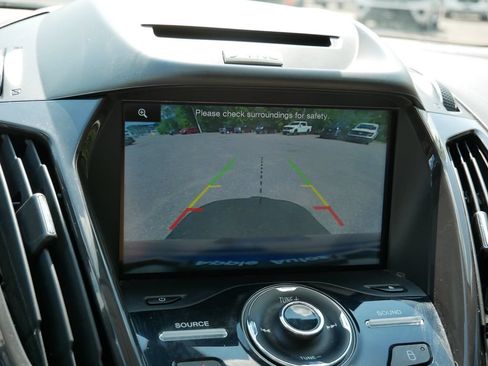 Used 2015 Ford Escape Titanium AWD/4WD image 28