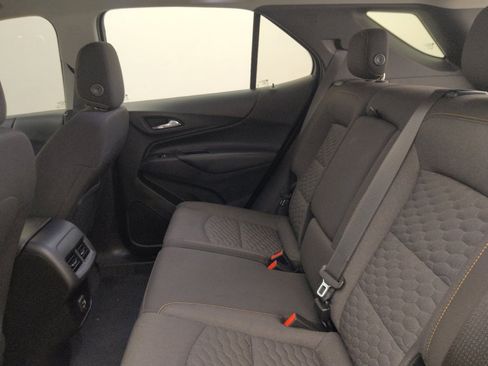 Used 2019 Chevrolet Equinox LT FWD image 18