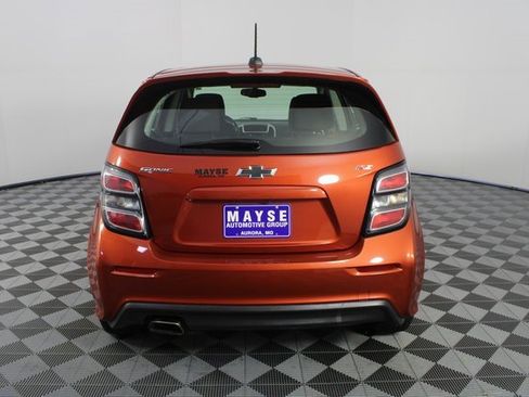Used 2020 Chevrolet Sonic LT image 22