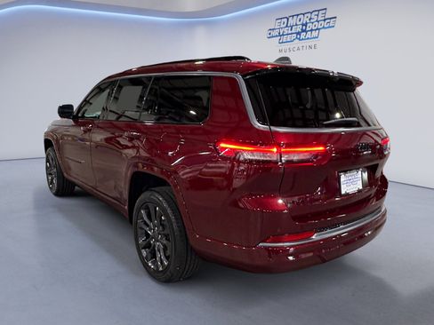 New 2026 Jeep Grand Cherokee L Limited AWD/4WD image 3