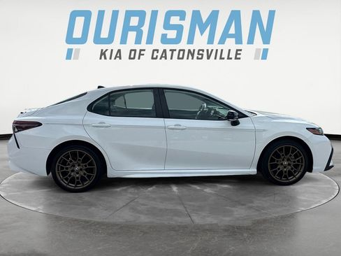 Used 2023 Toyota Camry SE AWD/4WD image 7
