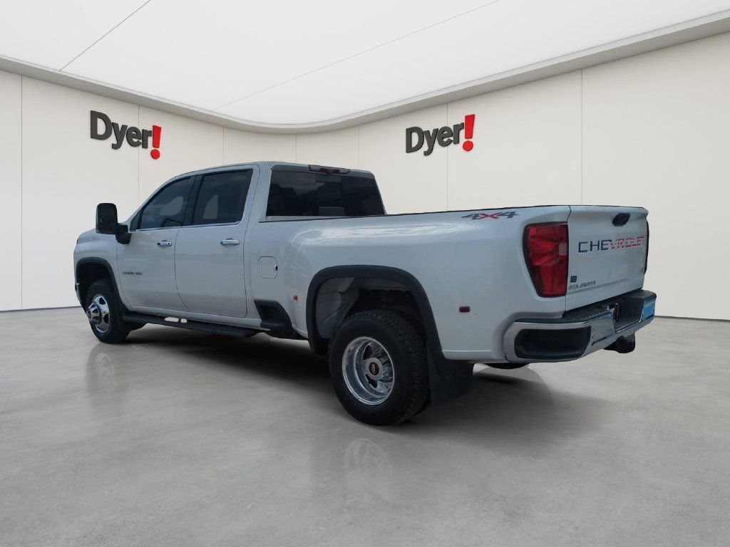 Used 2022 Chevrolet Silverado 3500 LTZ w/ LTZ Convenience Package AWD/4WD image 5