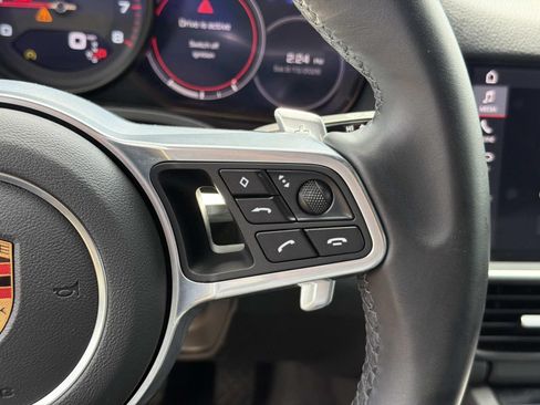 Used 2019 Porsche Cayenne AWD/4WD image 26