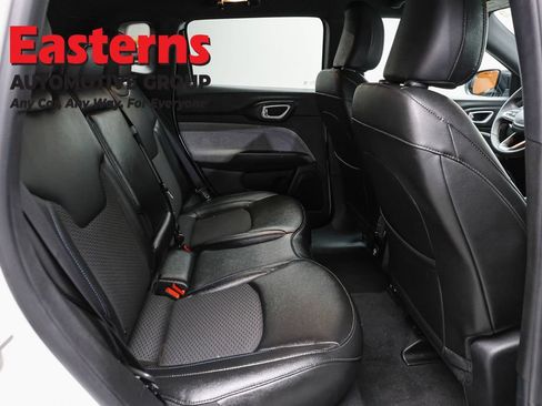 Used 2024 Jeep Compass Latitude AWD/4WD image 22