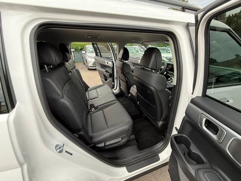 Used 2026 Hyundai Santa Fe SEL AWD/4WD image 20