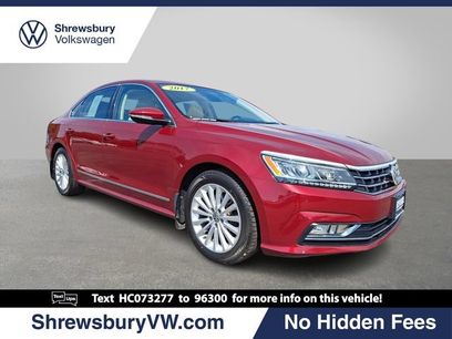 Used 2017 Volkswagen Passat 1.8T SE w/ SE Lighting Package