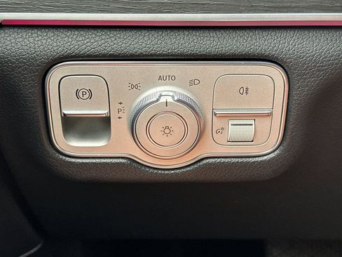 Used 2020 Mercedes-Benz GLE 350 image 38