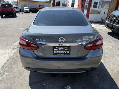 Used 2018 Nissan Altima 2.5 S w/ S Convenience Package FWD image 4