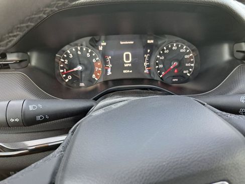 Used 2026 Jeep Compass Limited AWD/4WD image 12