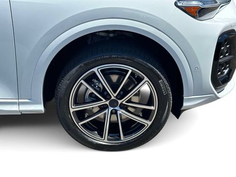 New 2026 Audi Q5 Premium Plus AWD/4WD image 6
